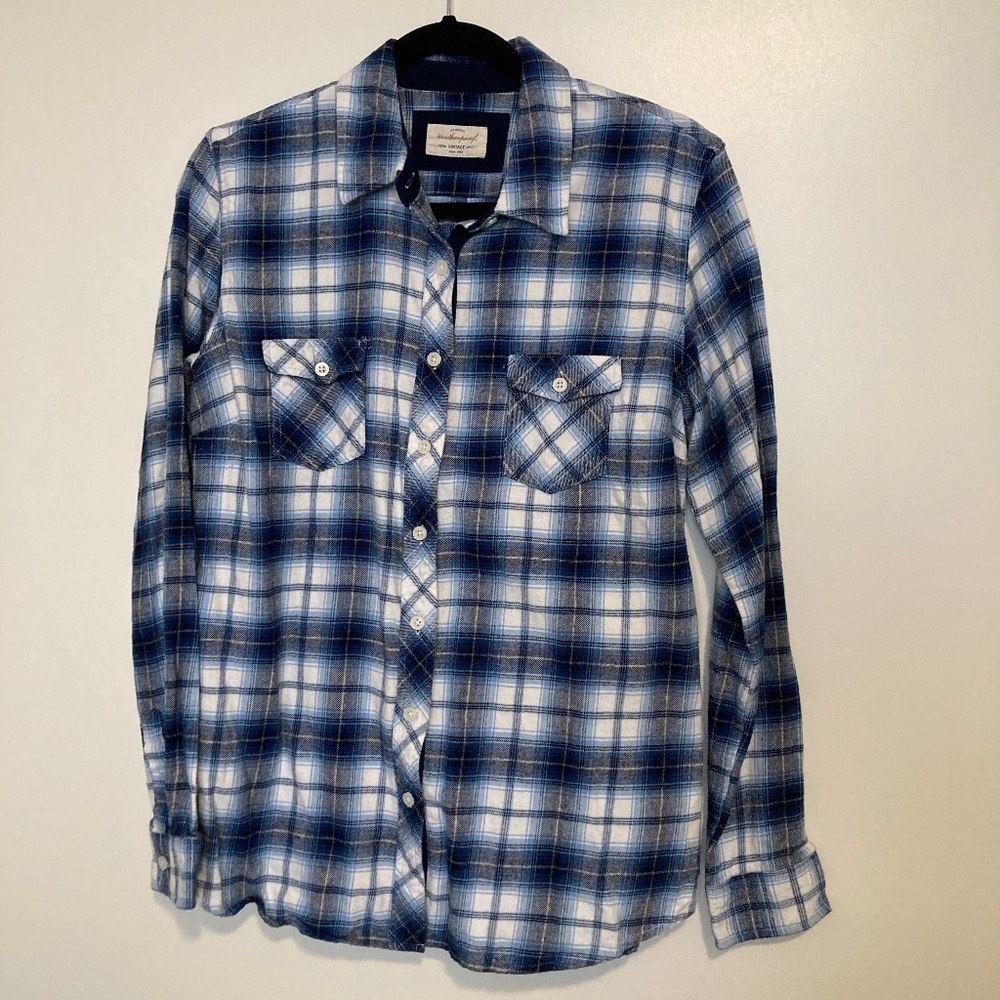 Original Weatherproof Vintage Women’s Flannel Buttoned Down Plaid Shirt. L